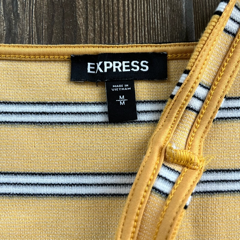 Express bodysuit - Picture 2 of 4